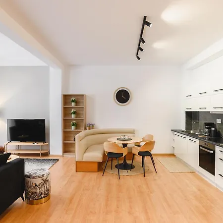 Апартаменты Mandraki Center Родос