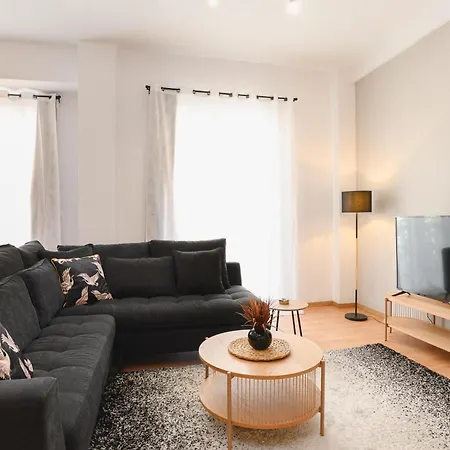 Mandraki Center * Родос