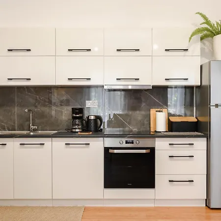 Mandraki Center Апартаменты Родос