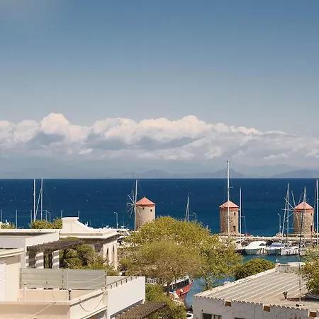 Mandraki Center * Родос