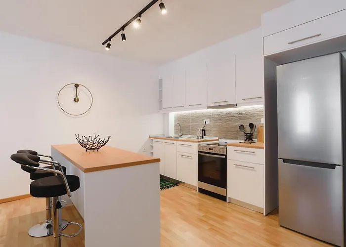 Mandraki Center شقة