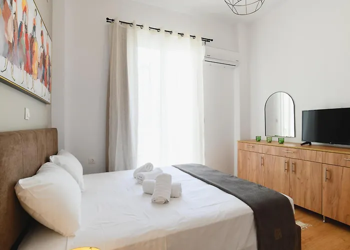 Mandraki Center شقة *