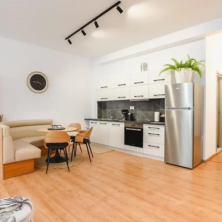 Apartamento Mandraki Center *